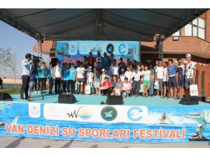 Van Denizi Su Sporları Festivali sona erdi
