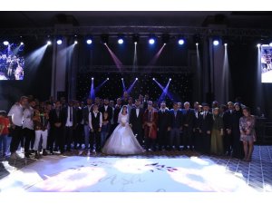Mustafa Akbaş, dünya evine girdi