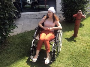 Fulya’da motosikletin çarpması sonucu kafatası kırılan hemşire konuştu