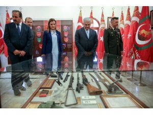 TBMM Başkanı Yıldırım, Kıbrıs Türk Barış Kuvvetleri Komutanlığında