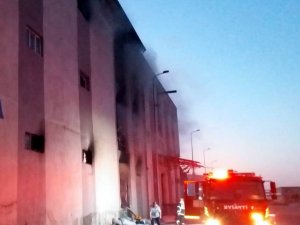 Fabrika yangınında 2 işçi öldü