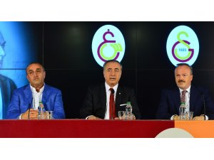 Mustafa Cengiz: "Emre Akbaba ile 4 yıllık anlaşma sağladık"