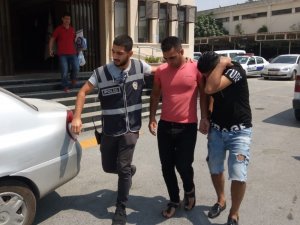 Tarsus’ta evlerin kapı kilidini kırarak, hırsızlık yapan 2 kişi tutuklandı