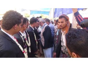 Yemen’de  düzenlenen toplu düğün töreninde 96 kişi evlendi