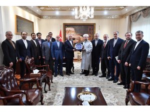Diyanet İşleri Başkanı Erbaş, İran Ankara Büyükelçisini kabul etti