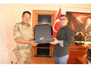 Muş İl Jandarma Komutanı Baykal’dan Varto Kaymakamı Çetin’e ziyaret