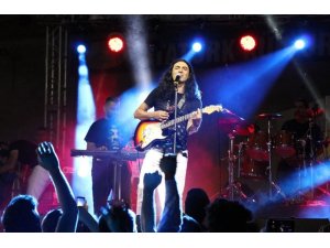 Murat Kekilli’den "Yıkılasın Amerika" bestesi