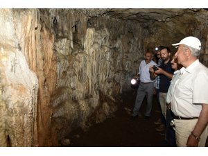 Efsaneleriyle ünlü 40 odalı Arılı Mağarası turizme açılmayı bekliyor