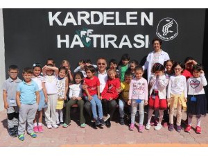 AK Parti Milletvekili Menekşe’den yeni eğitim-öğretim yılı mesajı