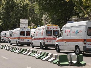 İran'da trafik kazası: 19 ölü, 27 yaralı