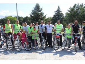 Erzincan’da Sağlıklı Yaşam için Bisiklet turu düzenlendi