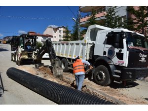 Bilecik’te yaşanan sel olaylarının ardından yeni yağmur suyu hatları yapılıyor