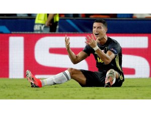 Ronaldo, gözyaşlarını tutamadı