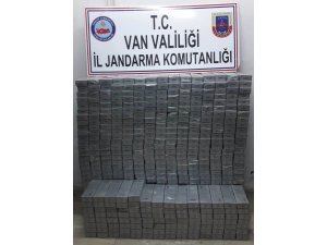 Jandarma 7 bin 820 paket kaçak sigara ele geçirdi