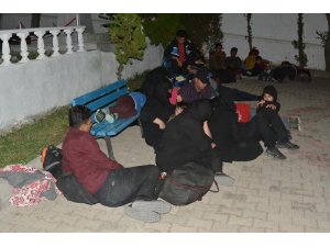 Çanakkale’de 28 mülteci yakalandı