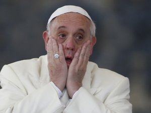 ABD'de Papa Franciscus'a güven azaldı