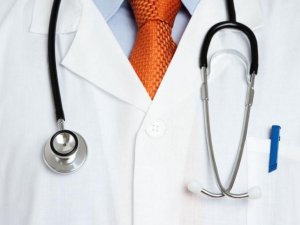 Türkiye’de bin kişi başına 1,8 doktor düşüyor