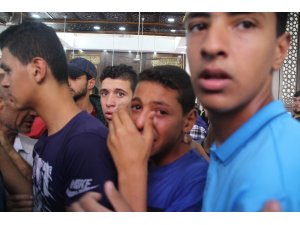 Gazze’de 7 Filistinli şehit toprağa verildi