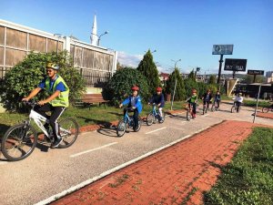 İzmit Belediyesi’nden bisiklet eğitimi