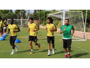E.Y. Malatyaspor’da Ertaç ve Erkan takımla çalışmaya başladı