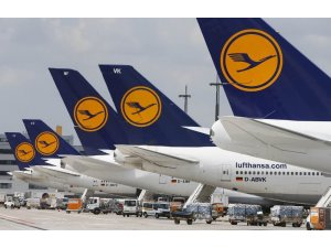 Lufthansa’da günde 60 uçuş iptal ediliyor