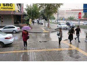 Gaziantep’te sağanak yağışlar nefes aldırdı