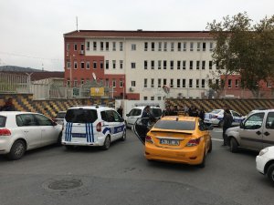 Okulda bıçaklı kavga, 2 öğrenci yaralandı