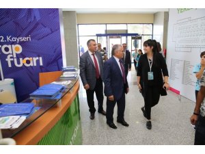 Başkan Büyükkılıç: "Kitap Fuarı Kayseri’nin kültür ve sanat merkezi olduğunun göstergesidir"
