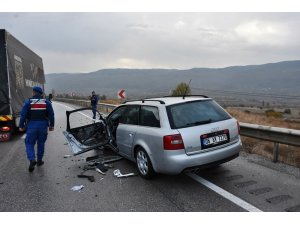 5 aracın karıştığı zincirleme trafik kazasında 6 kişi yaralandı