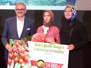 122 kadın çiftçiyi geçip 14 bin TL’nin sahibi oldu