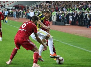 Spor Toto Süper Lig: DG Sivasspor: 0 - Fenerbahçe: 0 (Maç sonucu)