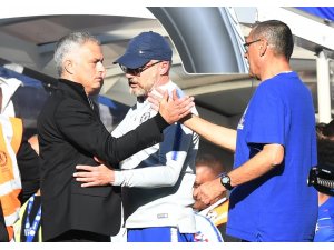 Maurizio Sarri: “Mourinho’ya daha fazla saygı gösterin”