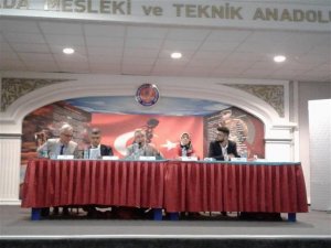 1. Uluslararası Türk İslam Mezar Taşları Kongresi Kuşadası’nda
