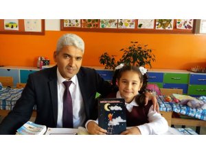 10 yaşındaki küçük öğrenci kitap yazdı