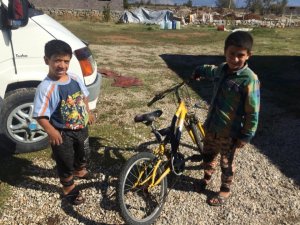 AKİDAK’tan çocuklara bisiklet