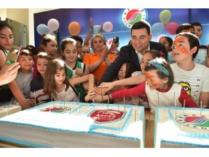 Kepez’den 135 öğrenciye doğum günü