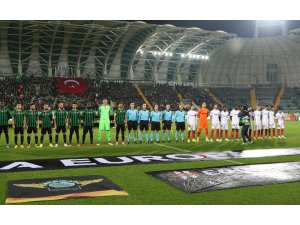 UEFA Avrupa Ligi: Akhisarspor: 0 - Sevilla 1 (Maç devam ediyor)