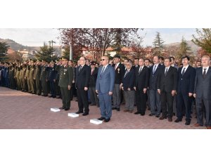 Afyonkarahisar’da 10 Kasım Atatürk’ü anma töreni