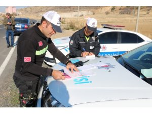 Yozgat’ta drift yapan 5 sürücüye 25 bin 50 lira ceza kesildi