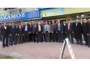 Eğitimci ve işadamı Akman, Tuşba Belediye Başkan aday adayı oldu