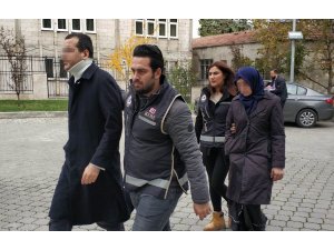 FETÖ’den İstanbul polisinin arandığı doktor karı-koca Samsun’da gaybubet evinde yakalandı