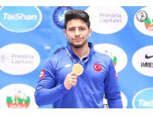 Dünya şampiyonu Arslan, gözünü olimpiyat şampiyonluğuna dikti