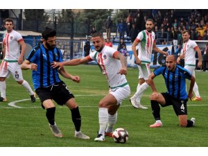 TFF 3. Lig: Karacabey Belediyespor: 1 - Diyarbekirspor: 0