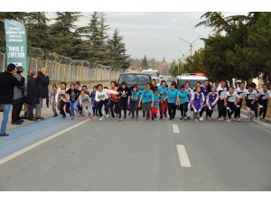 Akşehir’de Zekai Baloğlu atletizm yarışması düzenlendi