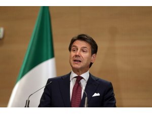 Avrupa Komisyonu’ndan İtalya’nın 2019 bütçesine ret