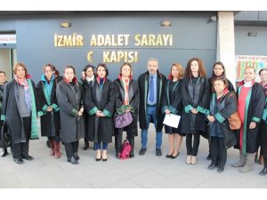İzmir Barosundan kadına şiddet açıklaması