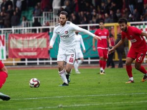 TFF 2. Lig: Bayrampaşa: 0 - UTAŞ Uşakspor: 0