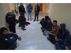 Hatay’da Suriye uyruklu 30 kaçak göçmen yakalandı