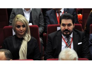 AK Parti Ağrı Belediye Başkan adayı Savcı Sayan oldu