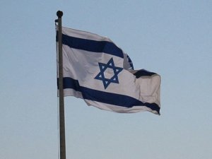 İsrail, Fransa'dan 200 bin Yahudi göçmen kabul edecek